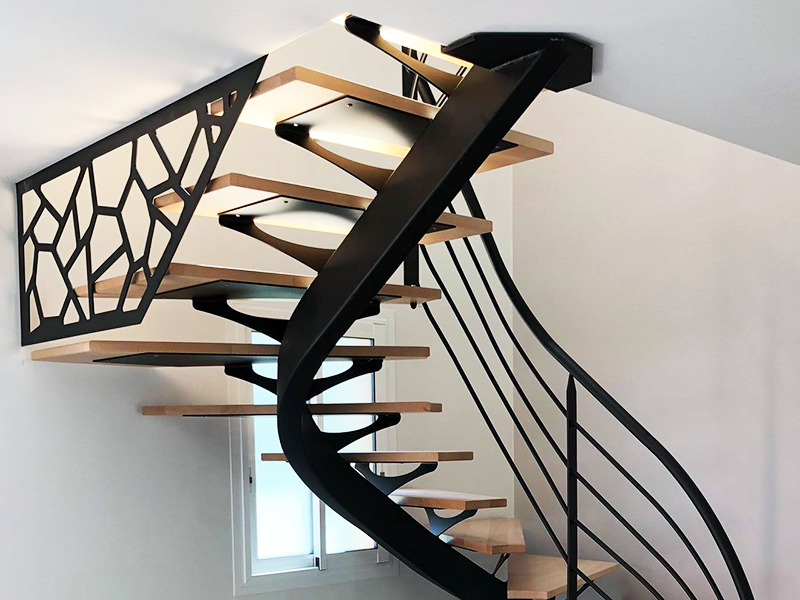 Escaliers métalliques en métallerie sur mesure
